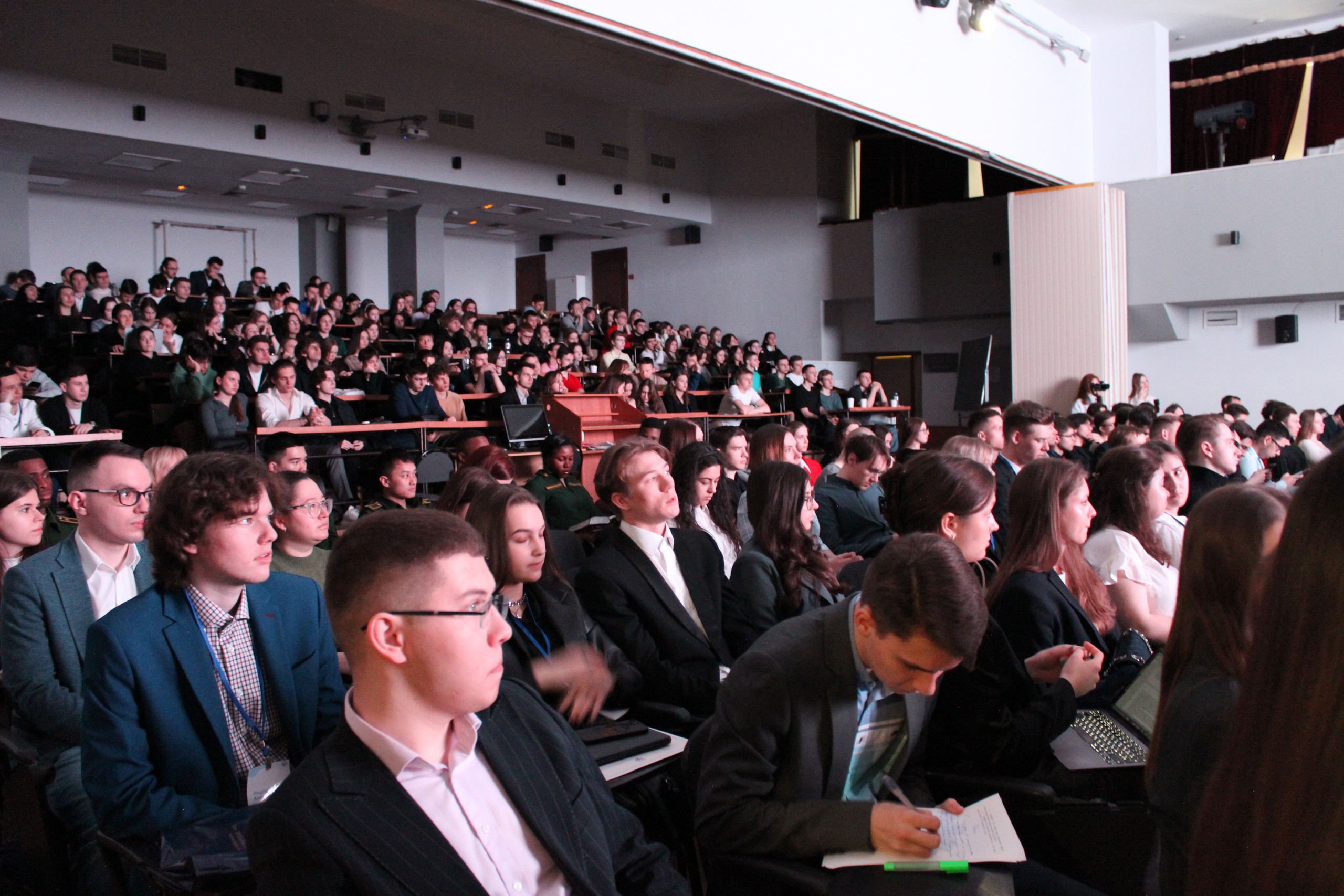 XXV Ежегодная студенческая научно-практическая конференция с международным участием на тему: «Право и суд в современном мире»